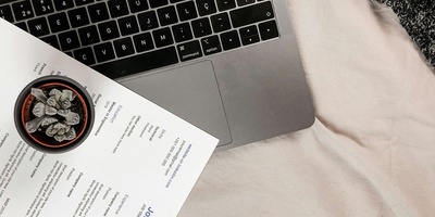 The parallel CV opportunity – building early career blocks for your 40-something partners image